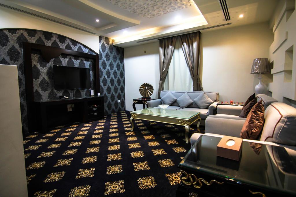 Rest Night Serviced Apartments- Alhamra Riyadh Phòng bức ảnh A private suite at the airport