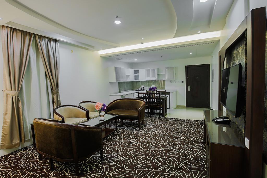 Rest Night Serviced Apartments- Alhamra Riyadh Phòng bức ảnh Suite
