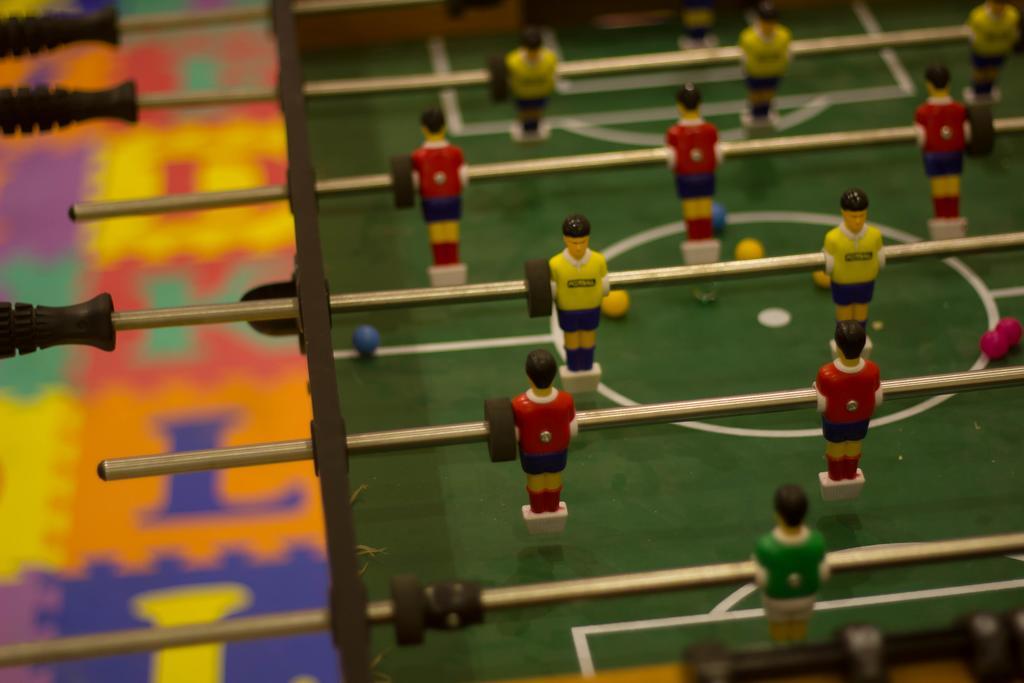 Rest Night Serviced Apartments- Alhamra Riyadh Ngoại thất bức ảnh Table football