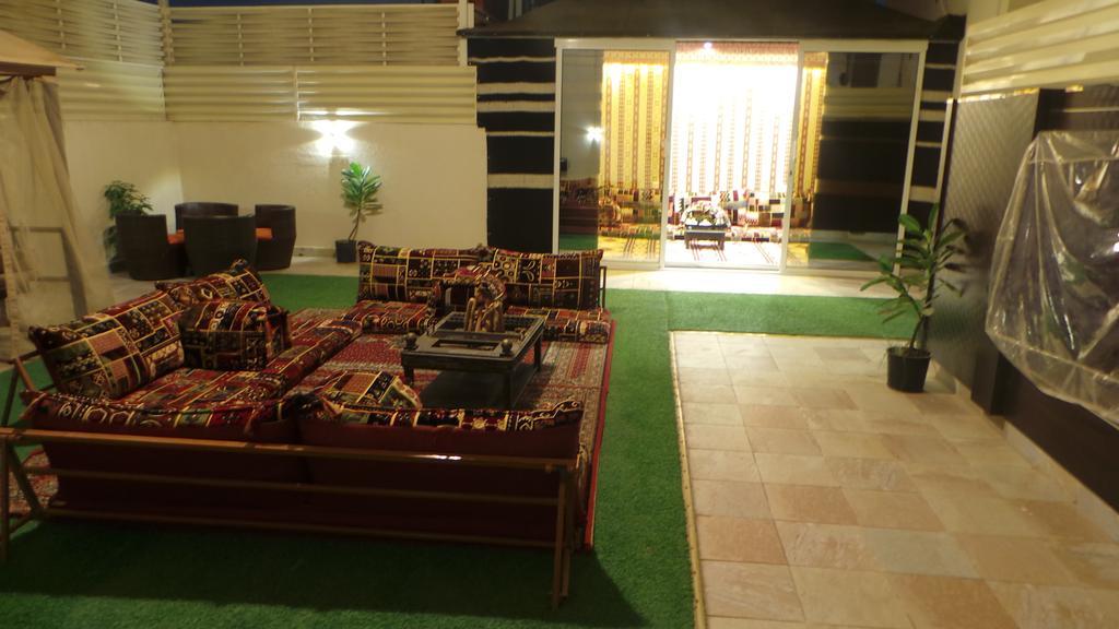Rest Night Serviced Apartments- Alhamra Riyadh Ngoại thất bức ảnh A majlis
