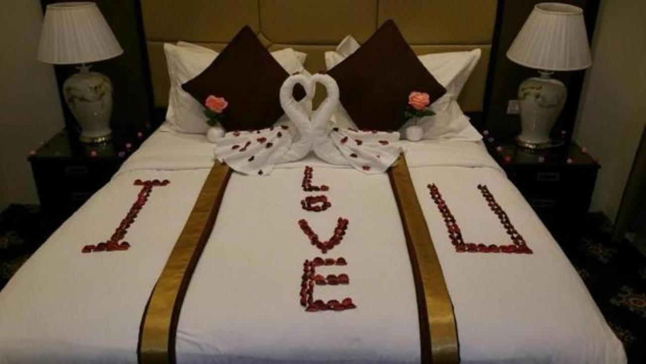 Rest Night Serviced Apartments- Alhamra Riyadh Ngoại thất bức ảnh Honeymoon Suite